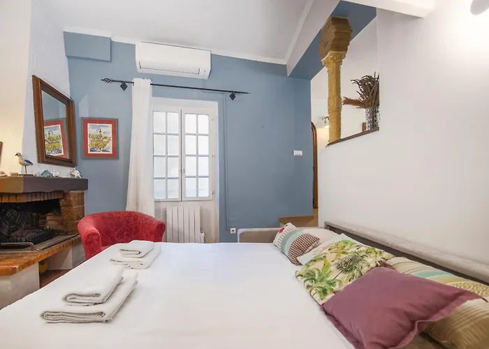 3 Pieces Avec Terrase - Vieille * Menton